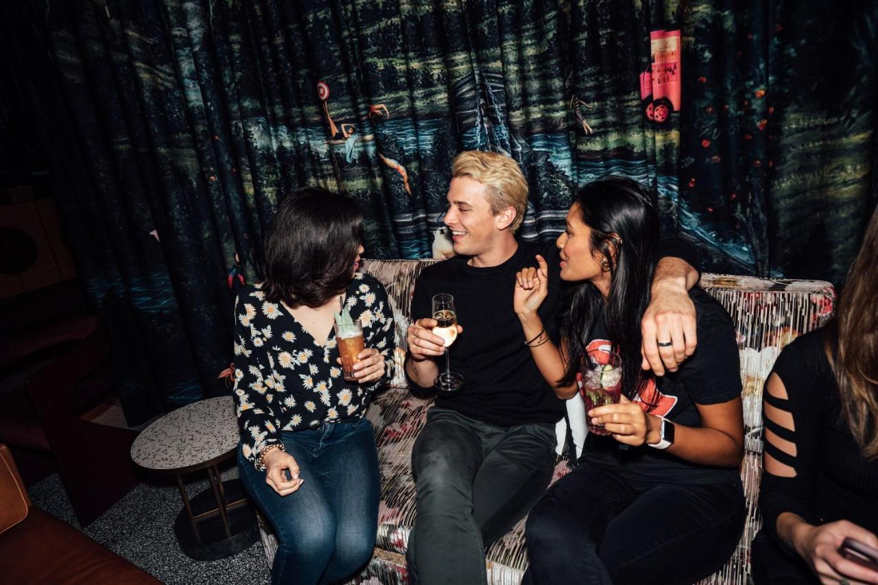 Moxy Nyc Chelsea Hotel New York Kültér fotó