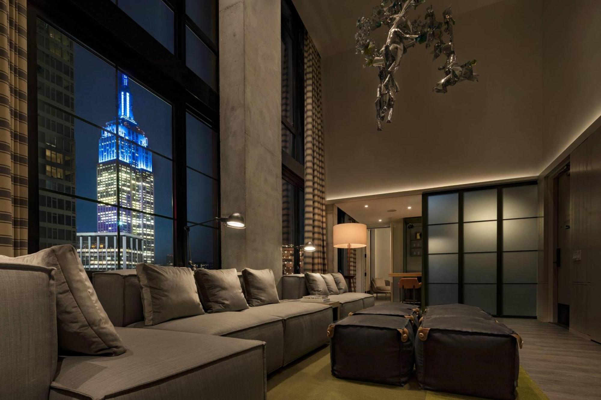 Moxy Nyc Chelsea Hotel New York Kültér fotó