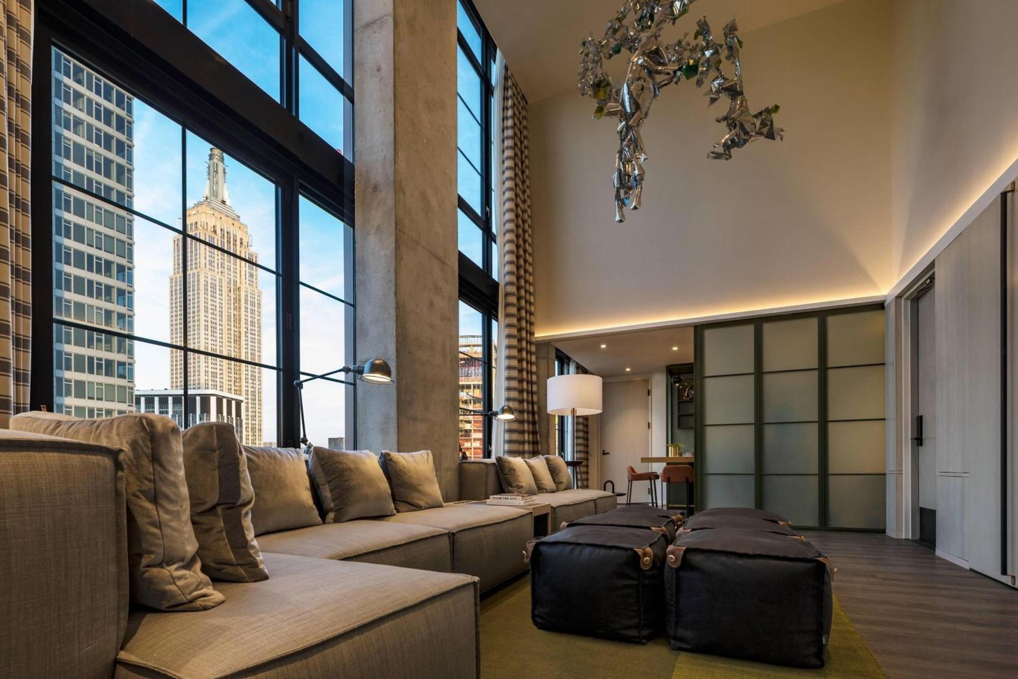 Moxy Nyc Chelsea Hotel New York Kültér fotó