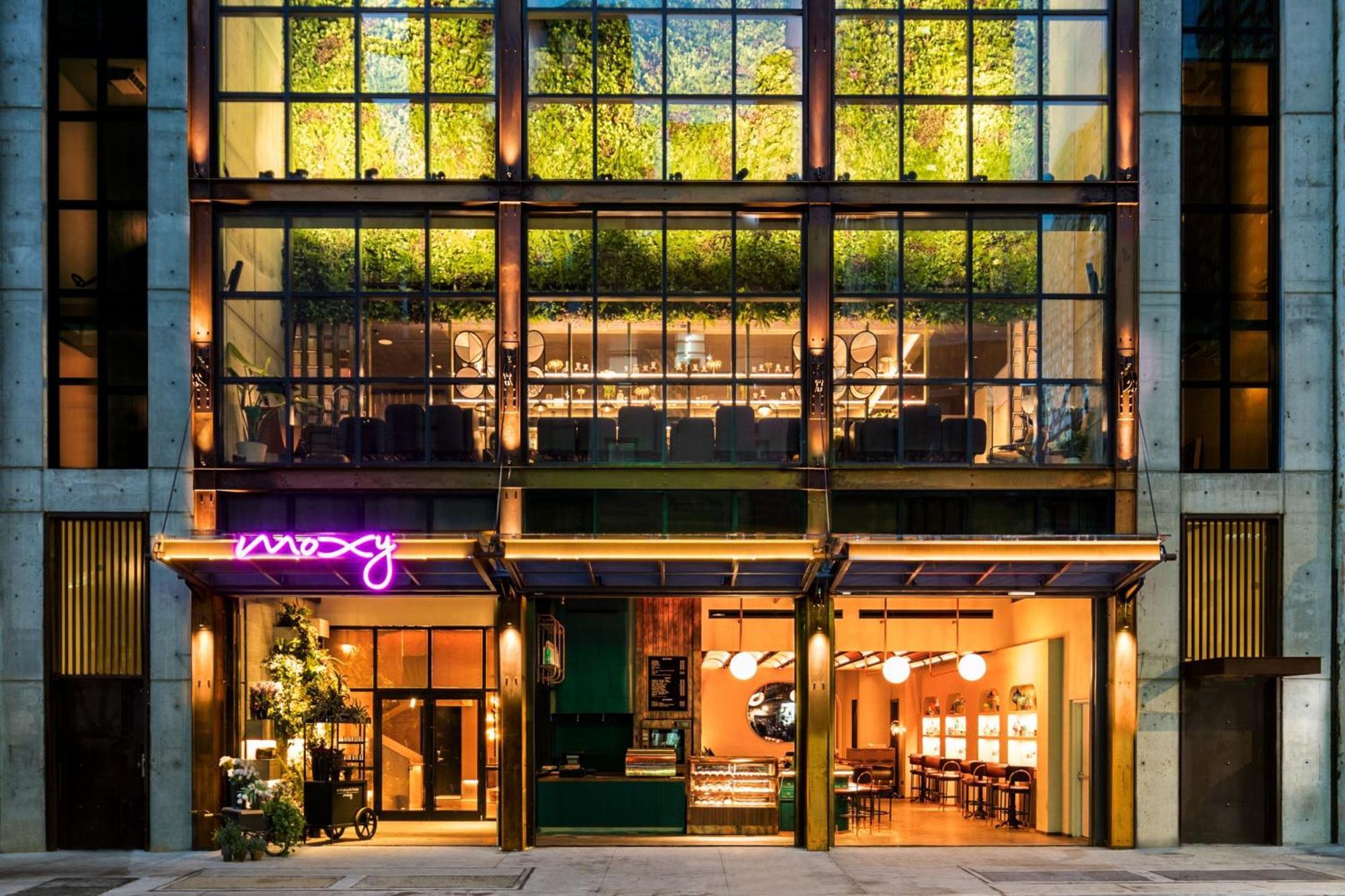 Moxy Nyc Chelsea Hotel New York Kültér fotó