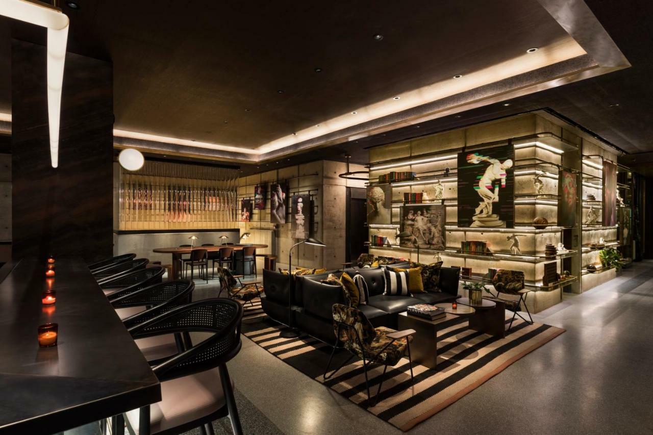 Moxy Nyc Chelsea Hotel New York Kültér fotó